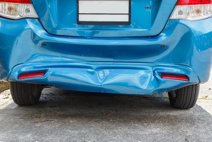 A rear-end accident showing a bumper.